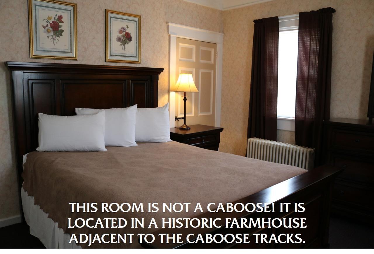 Red Caboose & Restaurant Motel 2*